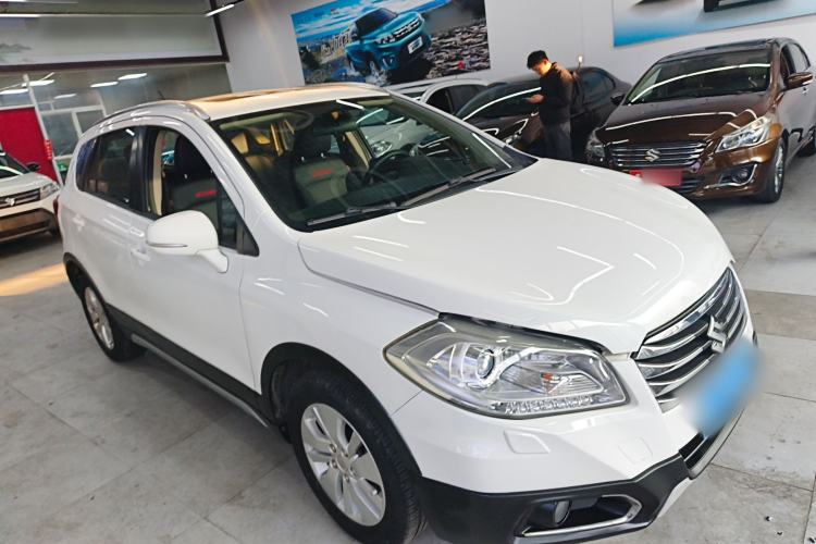 Used Suzuki S-Cross 2014 1.6L Manual Two-Wheel Drive Elite Model
