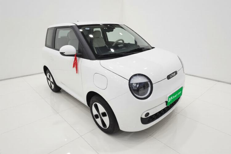 Used CHANGAN NEVO Lumin 2026 Model Treasure Edition 205km Passionate Beige Ningde Front Right 45 Deg