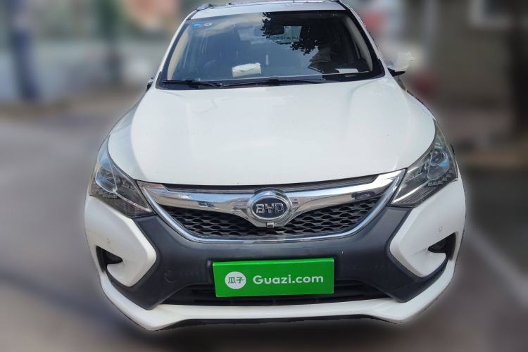 Used BYD Song 2016 1.5TI Manual Luxury Model
