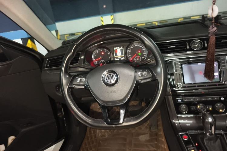 Used Volkswagen Passat 2016 380TSI DSG Prestige Edition

