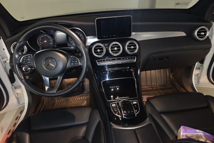 Used Mercedes-Benz GLC 2016 GLC 200 4MATIC Center Console