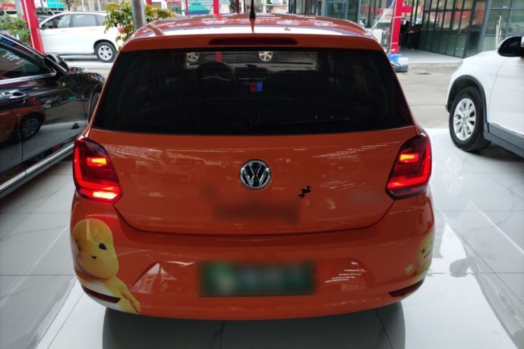 Used Volkswagen Polo 2014 1.4L Manual Fashion Edition