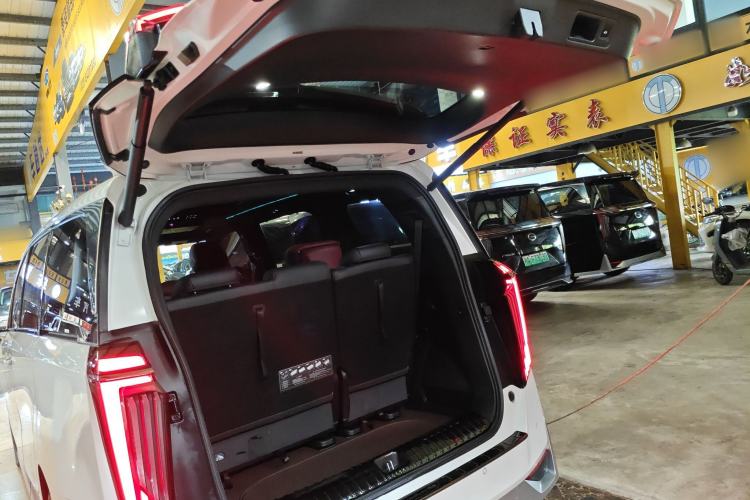 Used GAC Trumpchi M8 2023 Zongshi Series Dual-Motor YuZun Edition
