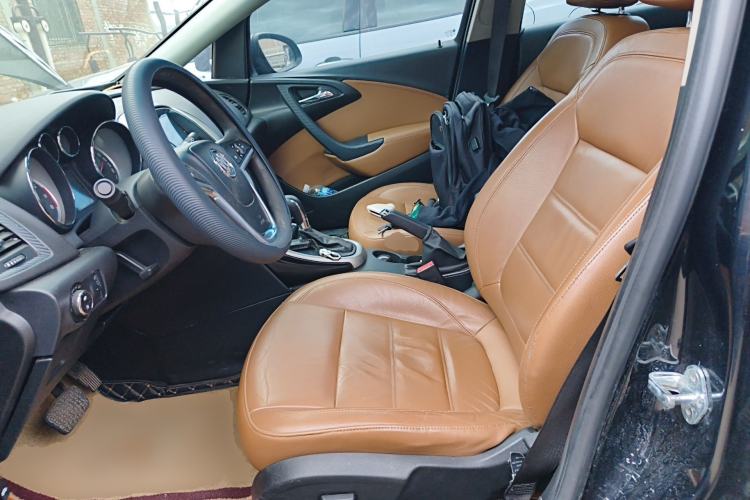 Used Buick GT 2013 GT 1.8L Automatic Fashion Edition
