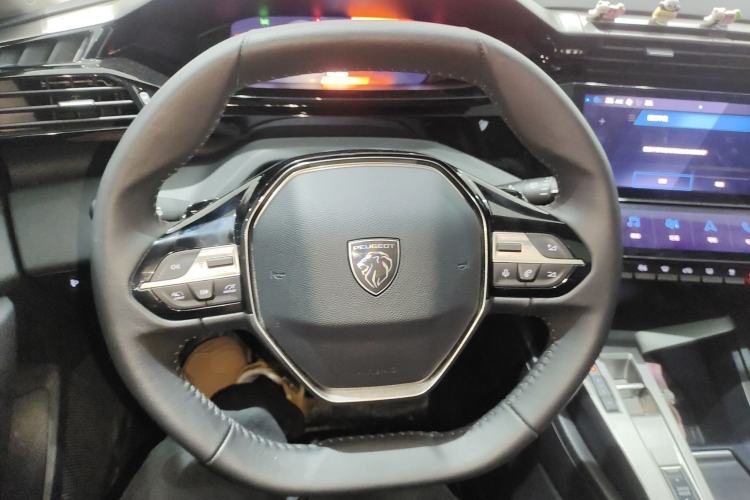 Used Peugeot 408X 2023 Charm Version