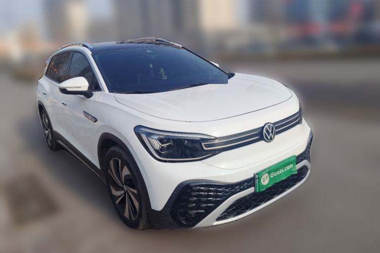 Used Volkswagen ID.6 CROZZ 2021 Long-Range PURE+ Edition Front Right 45 Deg