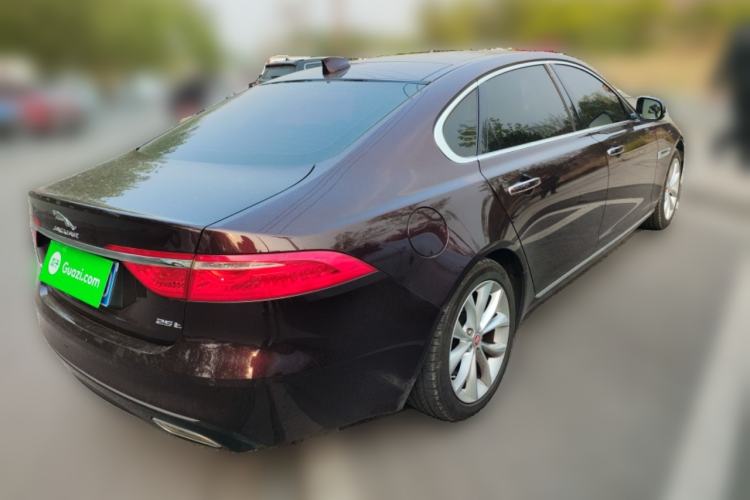 Used Jaguar XFL 2019 XFL 2.0T 250 PS Two-Wheel-Drive Luxury Edition Rear Right 45 Deg