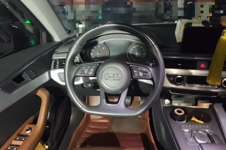 Used Audi A4L 2018 30th Anniversary Edition 45 TFSI quattro Individual Sport Edition
