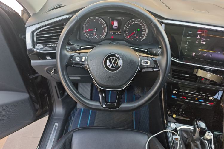 Used Volkswagen Tayron 2020 330TSI Two-Wheel Drive Luxury Smart Connectivity Version