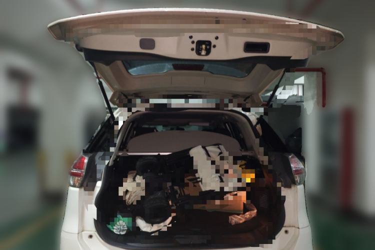 Used Nissan X-Trail 2014 2.0L CVT Comfort Edition 2WD Trunk