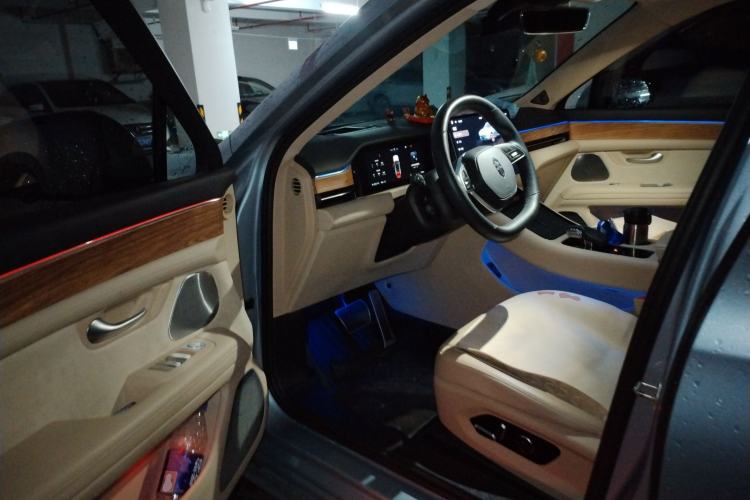 Used Hima AITO M5 2022 Pure Electric Rear-Drive Standard Edition Driver Seat