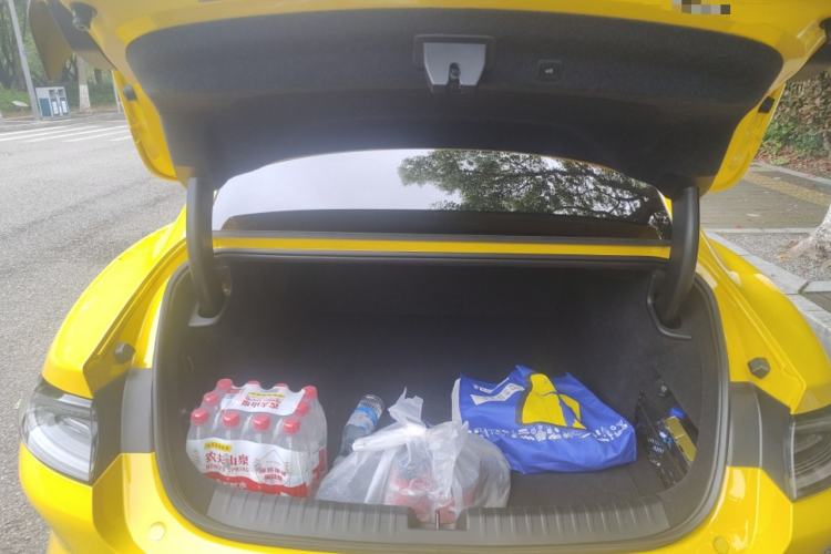 Used Xiaomi Auto SU7 Ultra 2025 Ultra Model Trunk