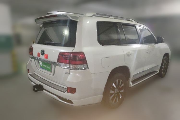 Used Toyota Land Cruiser 
