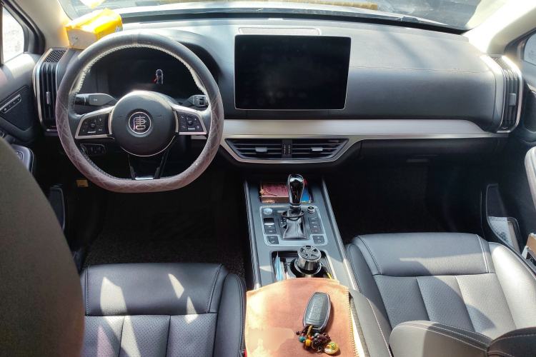 Used BYD Tang 2018 2.0T Automatic SmartConnect Luxury Version 7 Seats China V Standard