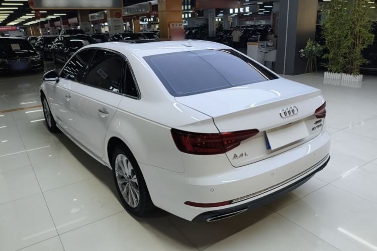 Used Audi A4L 2019 40 TFSI Ambition China VI Rear Left 45 Deg