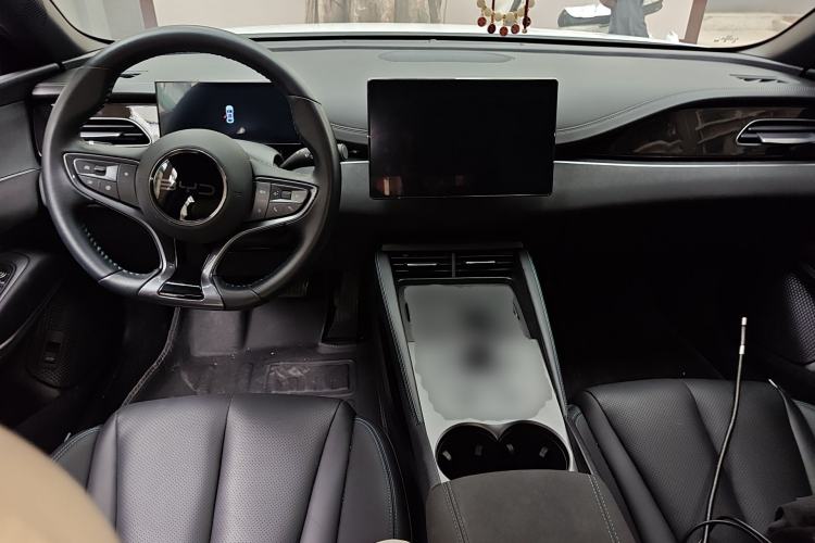 Used BYD Seal 06 New Energy 2024 DM-i 120KM Prestige Model Center Console