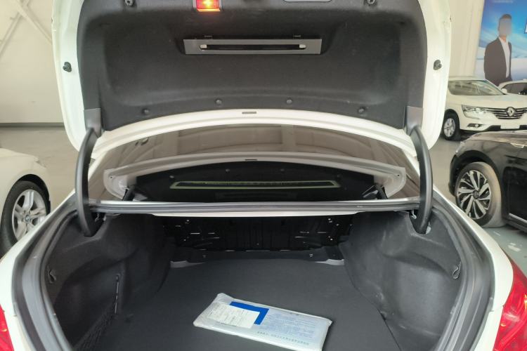 Used Mercedes-Benz C-Class 2017 Restyled C 180 L Fashion Edition Sport Version
