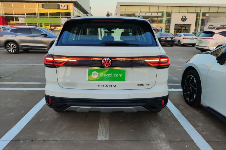 Used Volkswagen Tharu 2024 300TSI Two-Wheel-Drive Moon Luxury Edition
