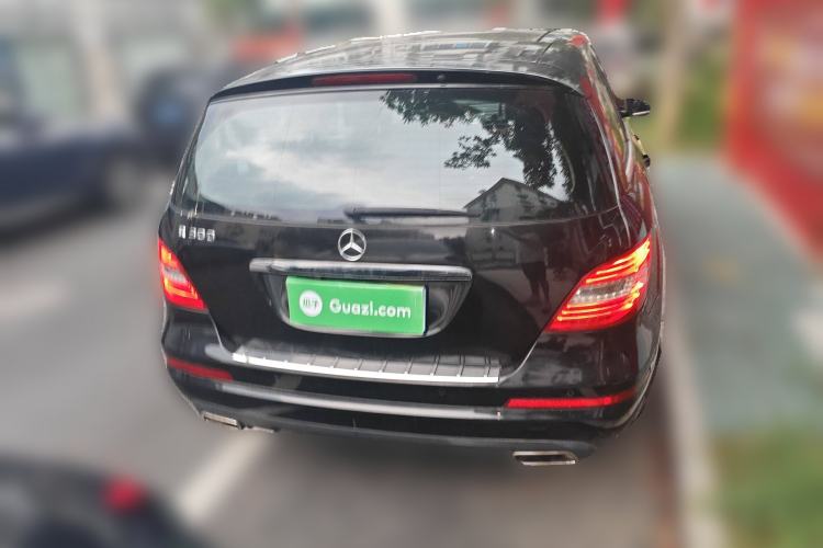 Used Mercedes-Benz R-Class 2010 R 300 L Luxury Model