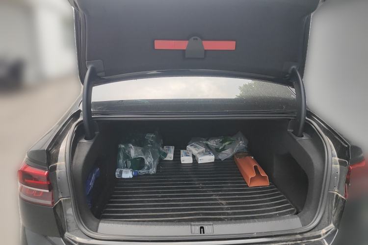 Used Volkswagen Phideon 2019 380TSI Two-Wheel Drive Business Edition China VI Standard