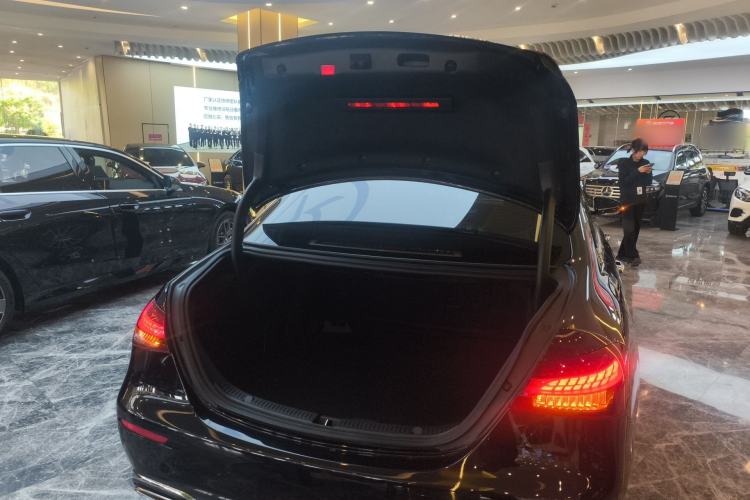 Used Mercedes-Benz E-Class 2021 Facelift E 260 L