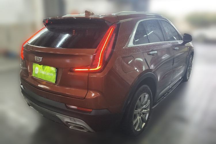 Used Cadillac XT4 2018 28T Two-Wheel Drive Leading Version

