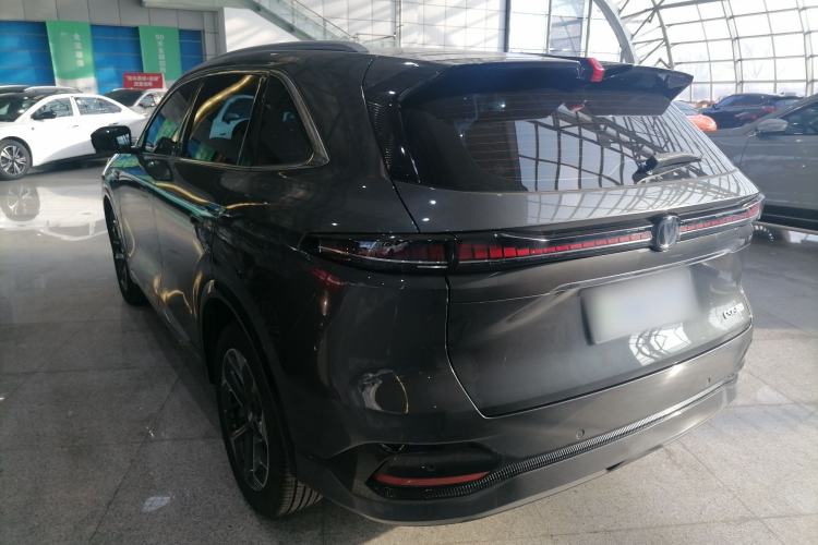 Used CHANGAN CS75 PLUS 2025 4th Generation 1.5T New Blue Whale Smart Luxury Edition
