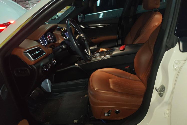 Used Maserati Ghibli 2021 2.0T Sharp Edition