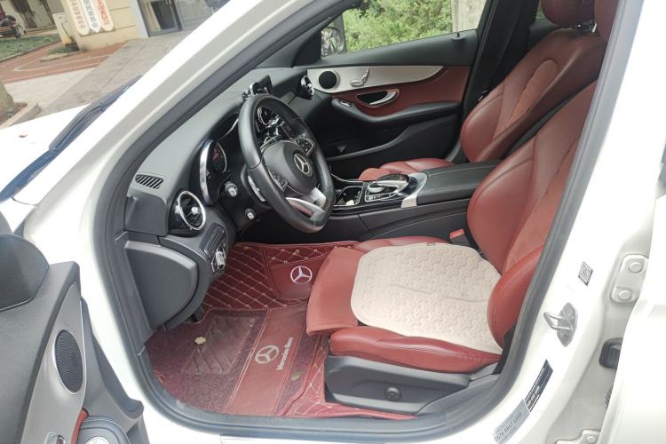 Used Mercedes-Benz C-Class 2017 C 200 Sport Edition Driver Seat