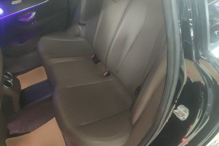 Used Mercedes-Benz E-Class 2020 E 260 L
