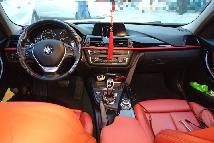 Used BMW 3 Series 2015 320i Luxury Edition Sports Design Package
