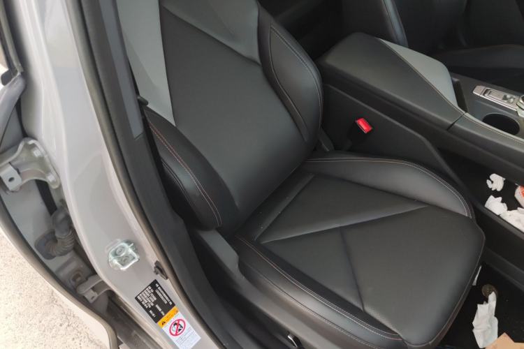 Used CHANGAN UNI-V 2022 1.5T Prestige Version
