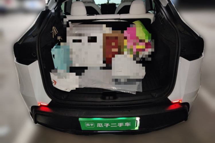 Used Tesla Model Y 2025 Updated Version Long-Range All-Wheel Drive Trunk