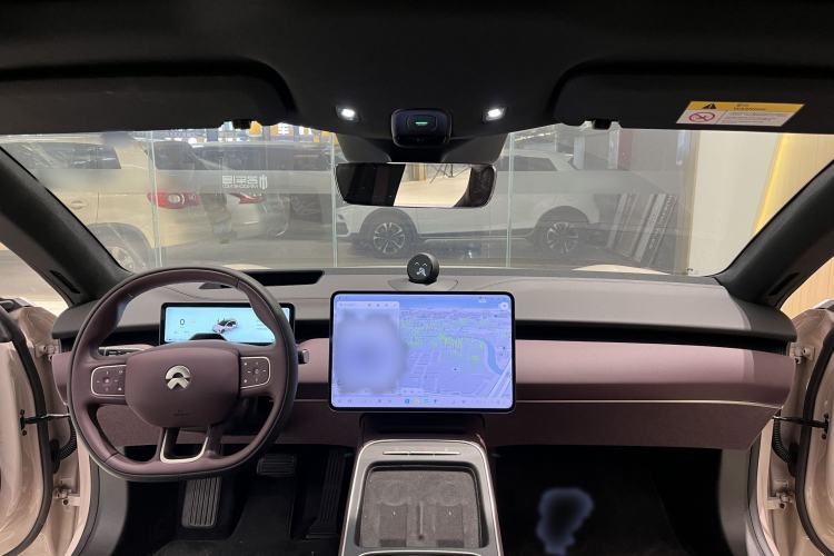 Used Nio ET5T 2025 75 kWh Touring Interior 4