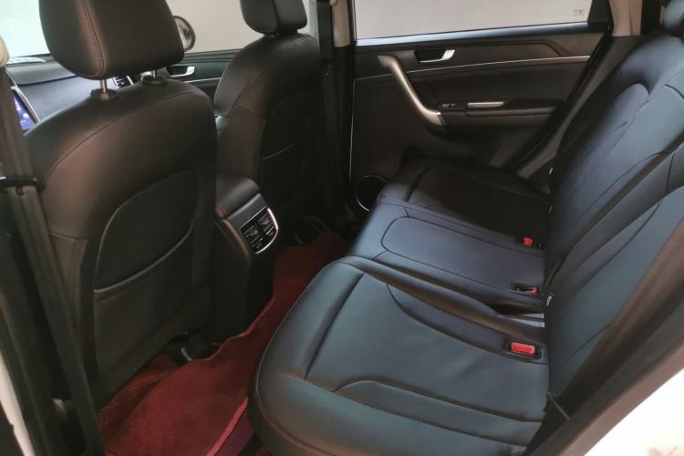 Used Haval M6 2019 1.5T DCT Two-Wheel Drive Elite Version China VI Standard Left Rear Seat