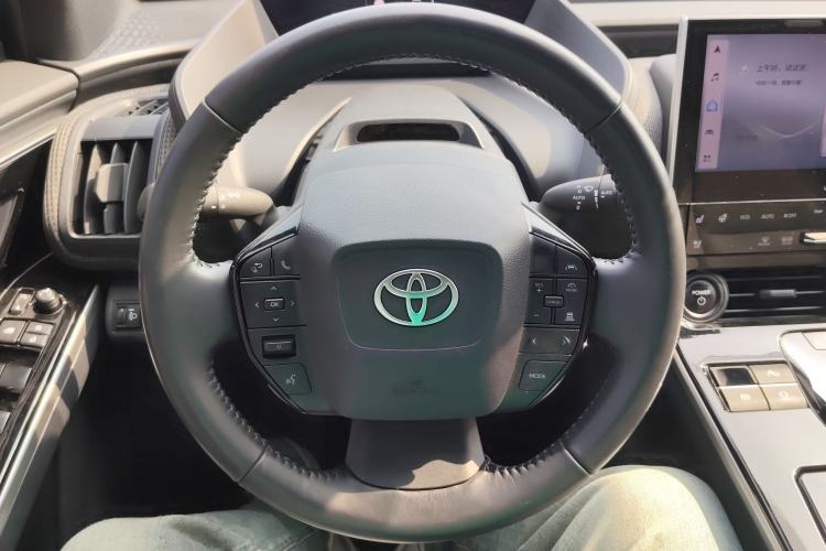 Used Toyota BZ 4X 2024 615 PRO Edition Steering Wheel
