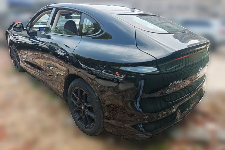 Used IM LS6 2026 Model Range-Extending 66 Max+ Rear Left 45 Deg