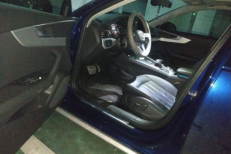 Used Audi A4 2017 45 TFSI allroad quattro Fashion Edition
