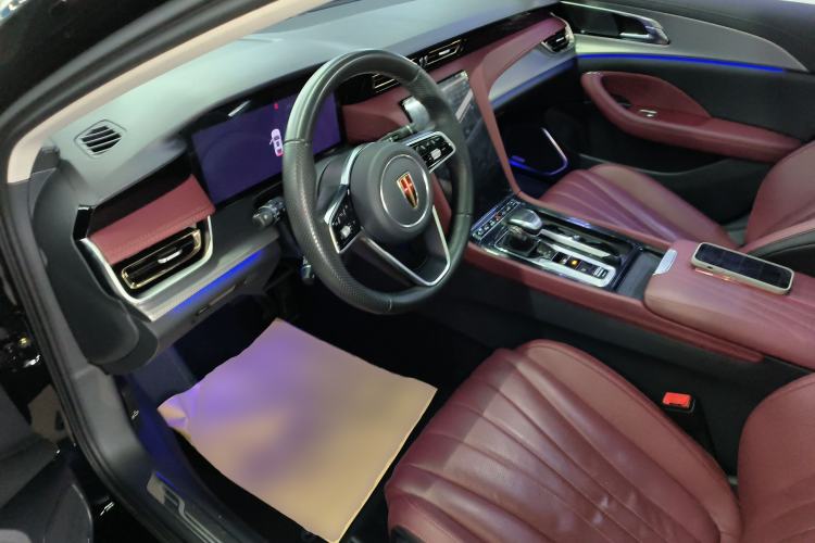 Used Hongqi H5 2024 2.0T Automatic Smart Connect Flagship Edition Driver Seat