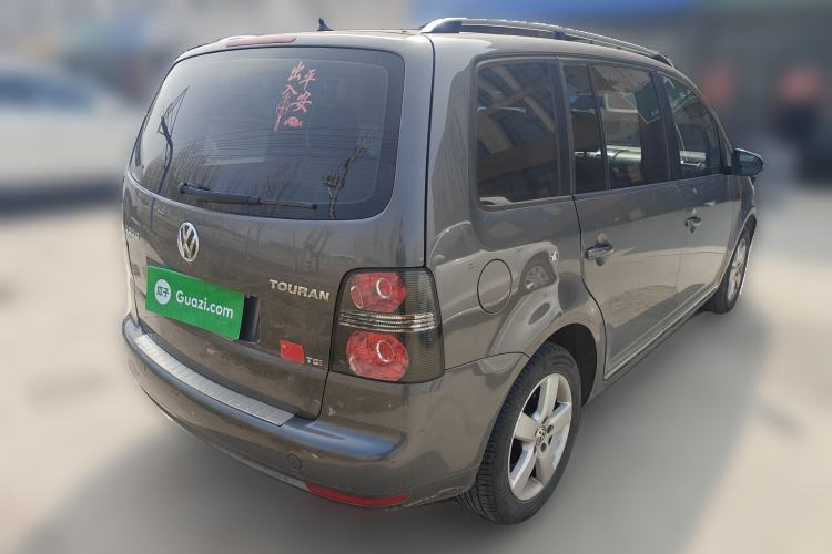 Used Volkswagen Touran 2013 1.4T Manual Fashion Edition 5 Seats Rear Right 45 Deg