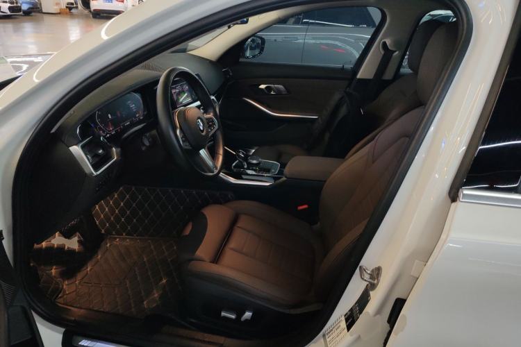 Used BMW 3 Series 2021 Facelifted 320Li M Sport Package Left Front Seat