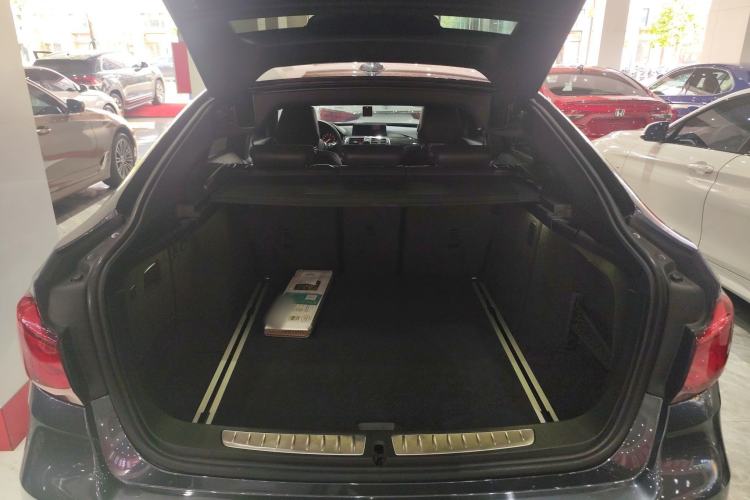 Used BMW 3 Series GT 2019 320i M Sport Package