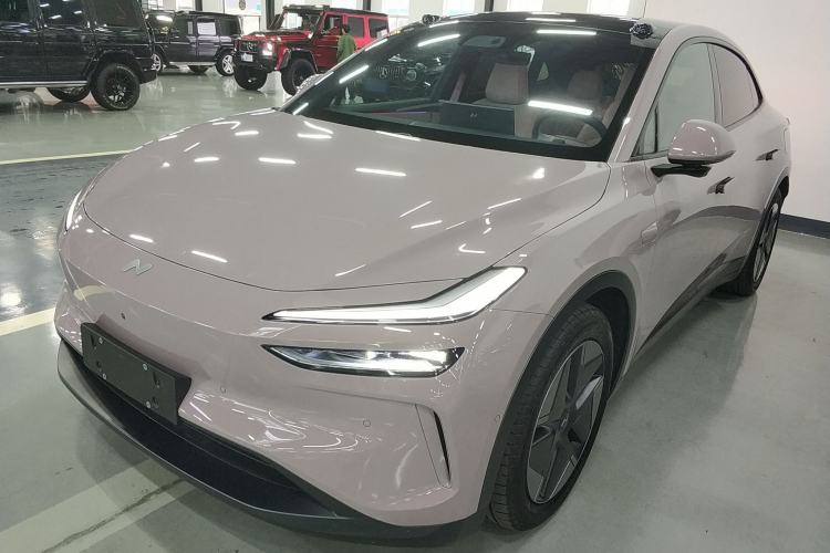 Used ONVO L60 2024 60 kWh Rear-Drive Version