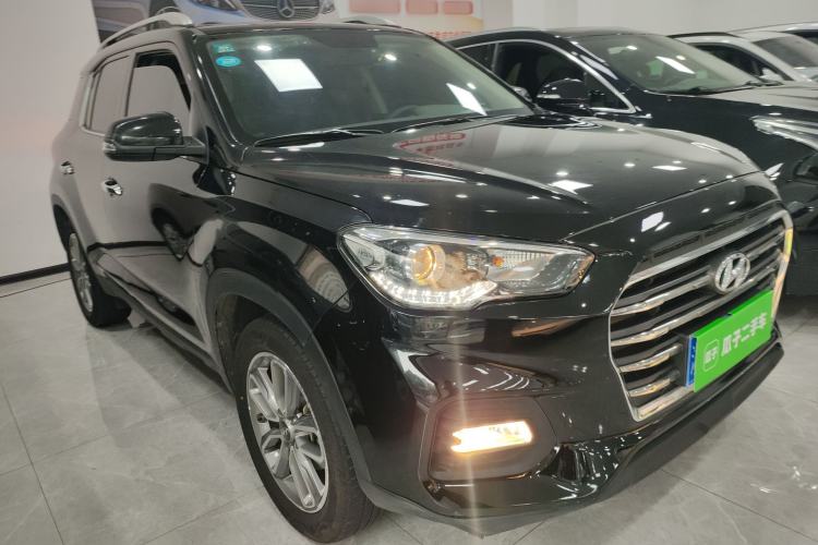 Used Hyundai ix35 2019 2.0L Automatic 2WD Zhiyong·Changxiang Edition China VI Standard Front Right 45 Deg