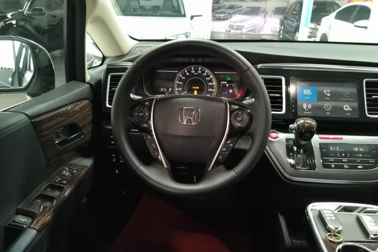 Used Honda Elysion 2016 2.4L Luxury Edition