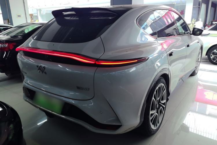 Used IM LS7 2023 100kWh Lux Rear-Drive Version