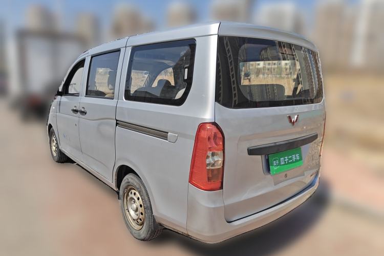 Used Wuling Rongguang V 2016 1.5L Practical Version

