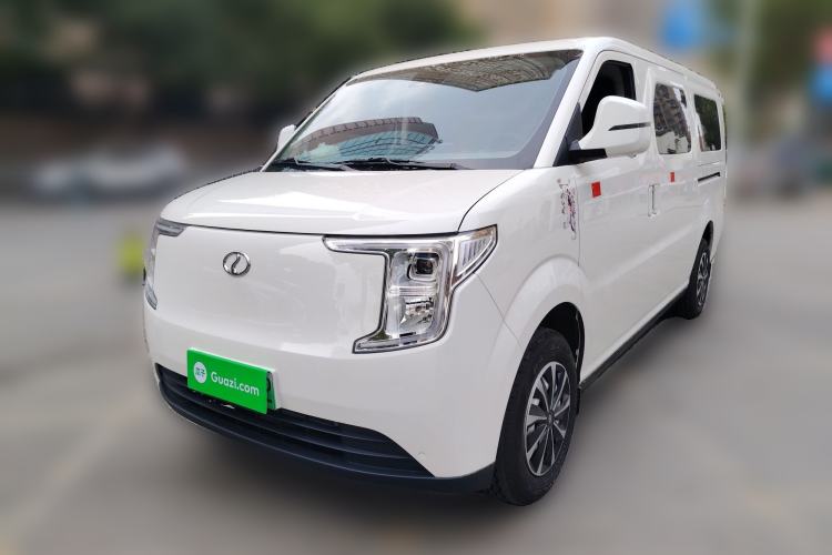 Used Ruichi R5 2025 Model Passenger Vehicle Smart Driving Ultra-Charging Edition, Beyond Type I