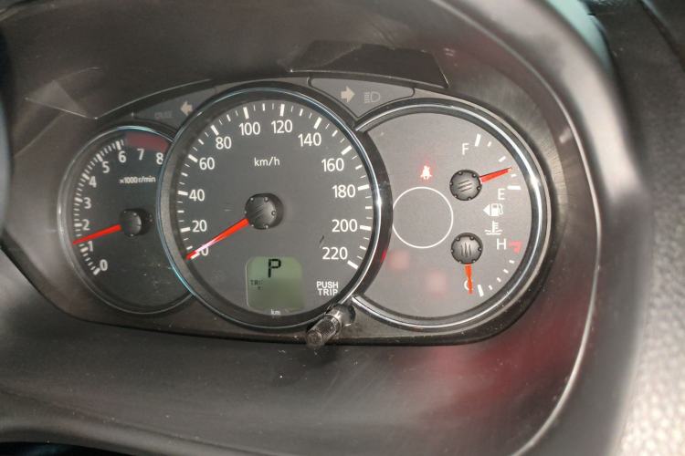 Used Mitsubishi Pajero Sport 2013 3.0L Automatic Two-Wheel Drive Luxury Edition