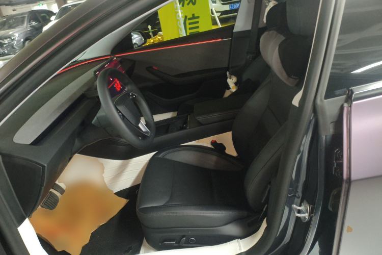 Used Tesla Model 3 2025 Rear-Wheel-Drive Version Left Front Seat